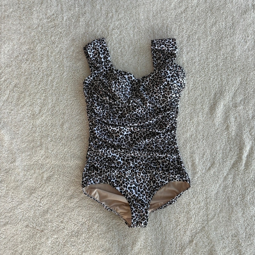 Albion Fit The Savannah Ruched One Piece Swimsuit Women's L Leopard Print